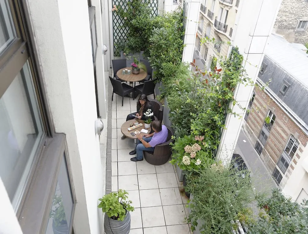 Alma Marceau Hotel apartamentowy 4*