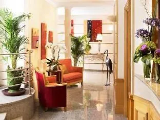 Hotel apartamentowy Alma Marceau
