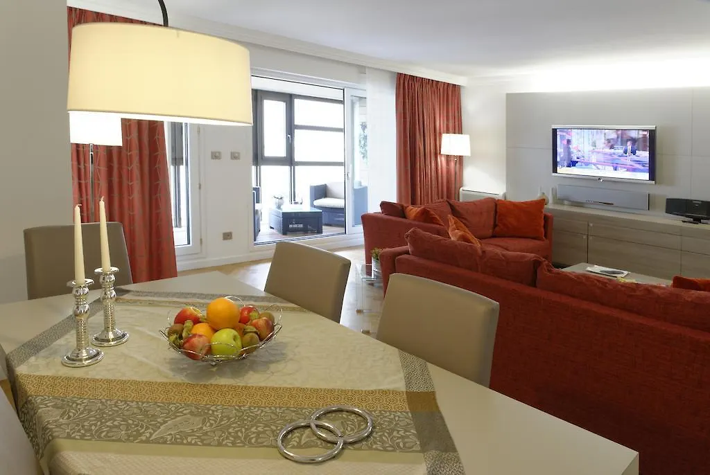 Alma Marceau Hotel apartamentowy 4*