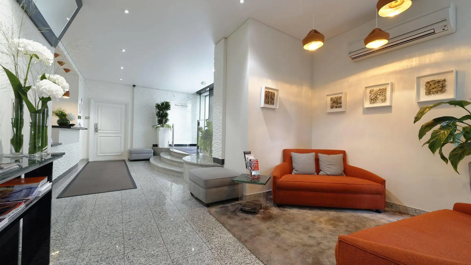 Alma Marceau 4*