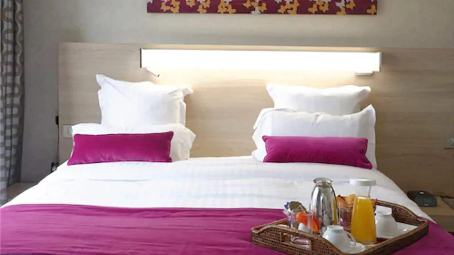 Alma Marceau Aparthotel 4*